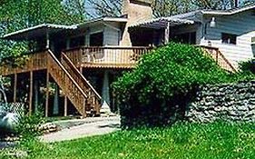 Lakeshore Bed And Breakfast Branson Mo